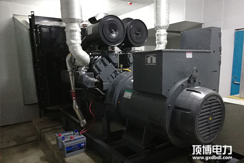 广西顶博发电机组制造维修保养机油压力过低