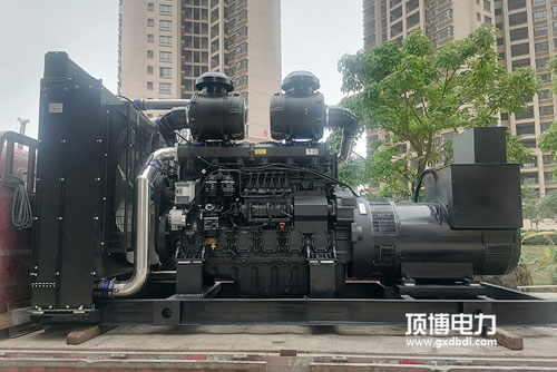潍柴300KW广西顶博发电机组制造气缸套漏气导致冷却液温度过高